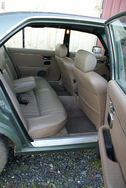 XJ6 Jaguar SIII Perfect Original Leather trim 1.JPG - SONY DSC